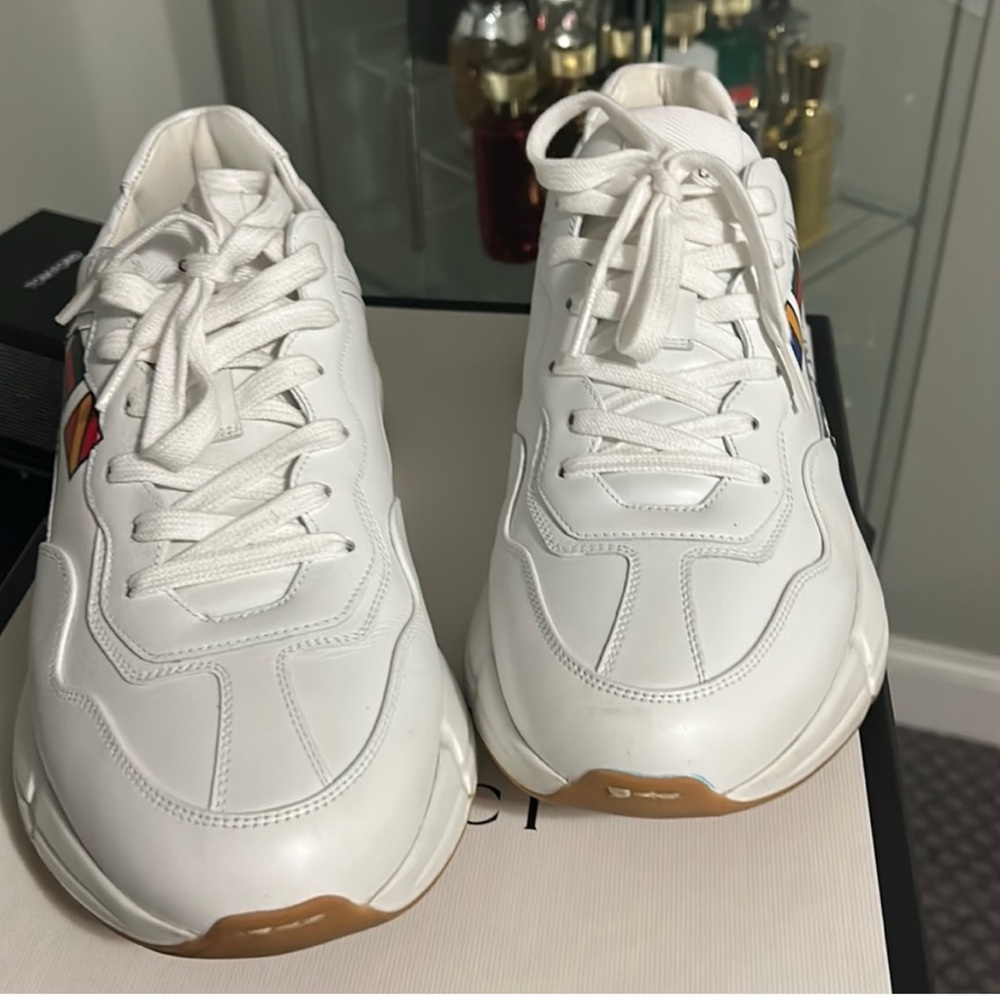 Gucci rython size 9.5 fits US 10.5